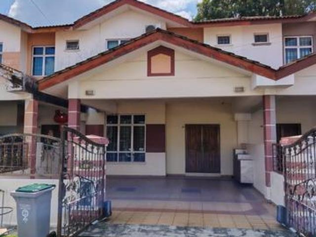 Tmn Sinn fully renovated freehold double storey 4r3b unit for sale