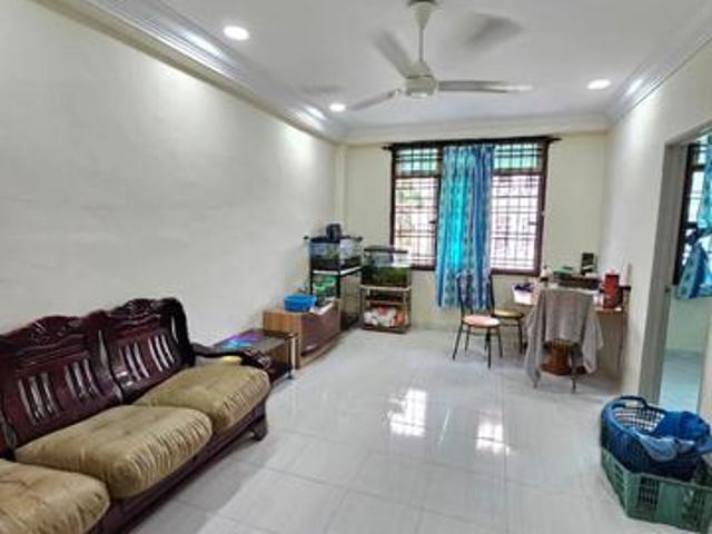 Tmn Skudai Baru Jln Hang Lekir 3Bed 752sf Flat GnG 1st Floor Skudai