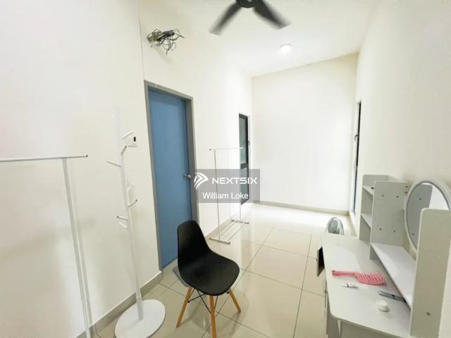 Tmn Pelangi Jln Merak 3 Storey Semi D Partial For Sale