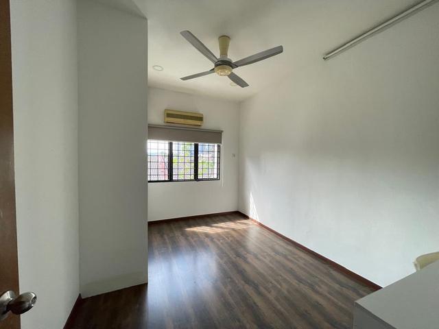 Tmn Wangsa Permai 2 Sty Renovated Kitchen Extend Gated n Guarded