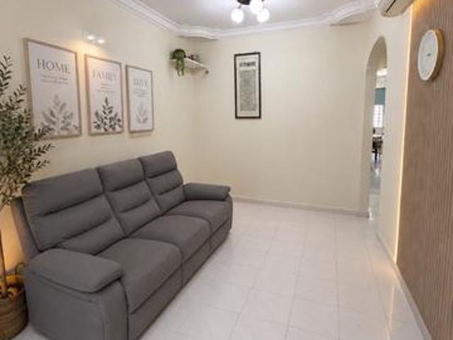 tmn university single storey Full renovation jln kejayaan for sale