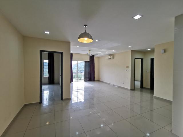 TParkland Condo at Rawang Low density 3 Bedroom 3 Bathroom