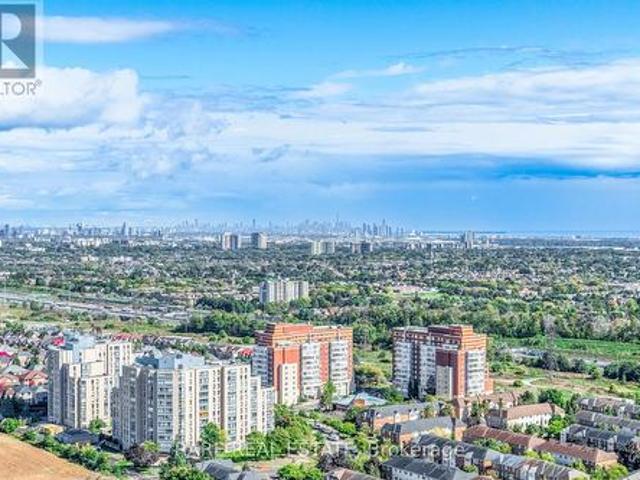 Tph6 25 Kingsbridge Garden Circle, Mississauga, ON, L5R 4B1 condo for sale | Listing ID W13517 | Royal LePage