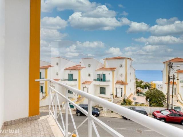 Tpica Moradia na Ericeira V3+1 com Fantstica Vista Mar