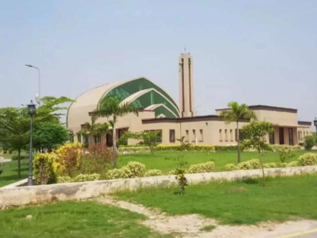 Tprime Facing Park 10 Marla in Lahore Motorway City ID 19317