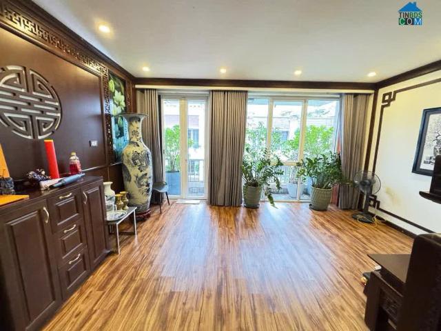 Trục Tây Thăng Long Hoàng Minh Thảo Tây Hồ Biệt Thự Cổ Nhuế 240m2. 70 Tỷ