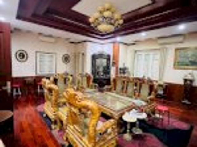 Trần Thái Tông, Dt 236M2X4T, Mt 29M, Giá 127 Tỷ Lô Góc, Vỉa Hè Cây Xanh Và Đường Ô Tô Tránh, Trung Tâm