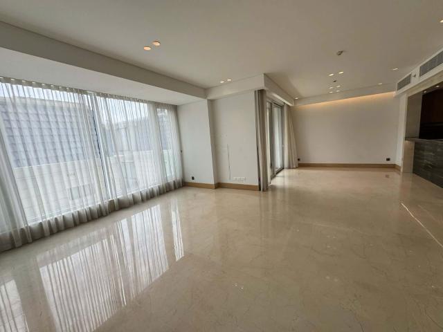 Trống sẵn, 3PN THE ALBANY cho thuê, 235m2, NTCB, thang máy riêng, 158 TRIỆU/tháng ạ