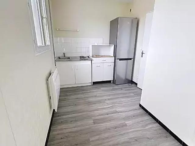 Troyes 10000 Location appartement 1 pièce t1 cave parking