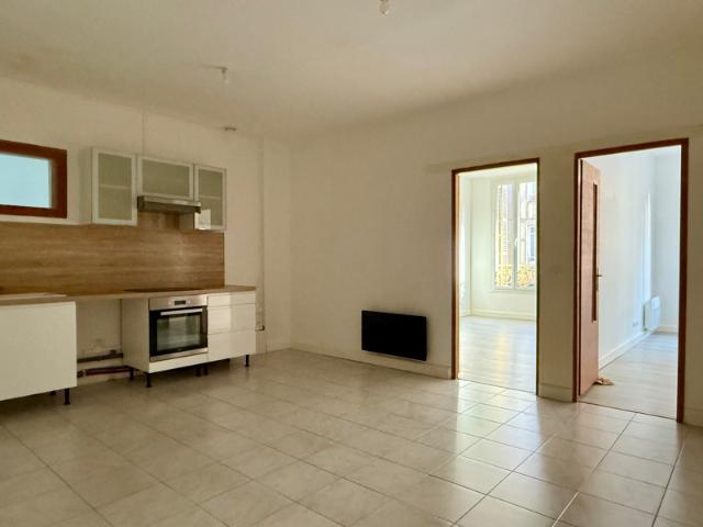 TROYES Appartement 3 pièces 68m2
