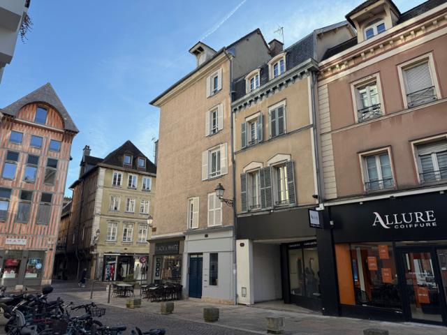 TROYES Appartement 4 pièces 64m2