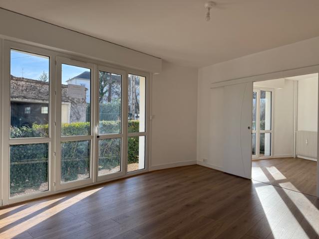 Troyes Appartement type 2 refait à neuf