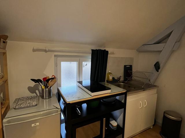 TROYES – STUDIO MEUBLE – SECTEUR GARE