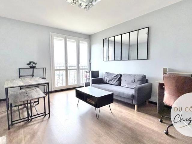 TROYES, proche ESC ou Hôpital Un appartement T2 de 49m2
