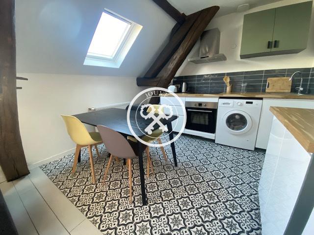 TROYES T2 BIS MEUBLE EN DUPLEX