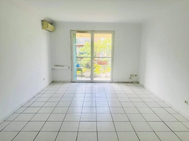 Trois pièces avec garage