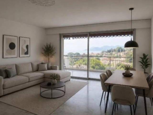 Trois pièces de 80m² avec cave, terrasse et deux balcons