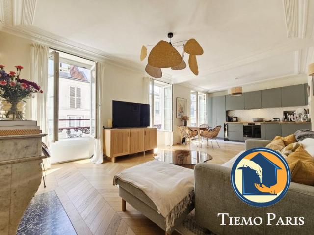 Trois pièces MEUBLÉ avec DEUX chambres TIEMO PARIS, Paris 8ème