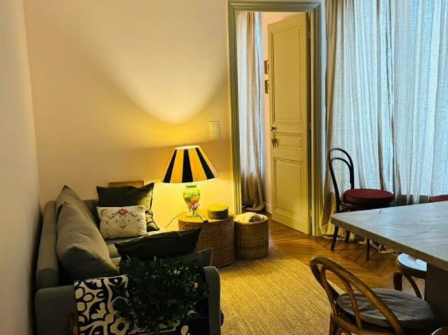 Trois pièces MEUBLÉ avec deux chambres TIEMO PARIS, Paris 8ème