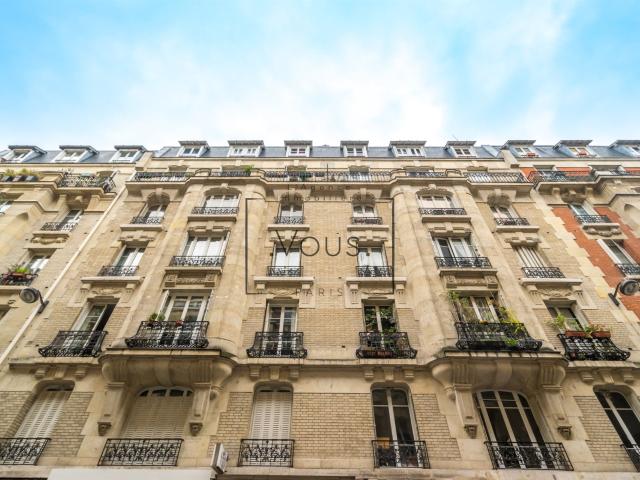 Trois pièces traversant et au calme près de la Villette Par. 55m² Paris 19ème