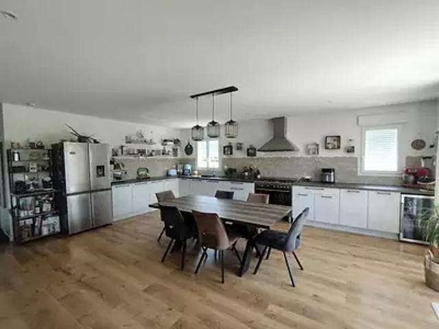 Troissereux 60112 Achat / Vente maison 5 pièces t5 au dernier étage