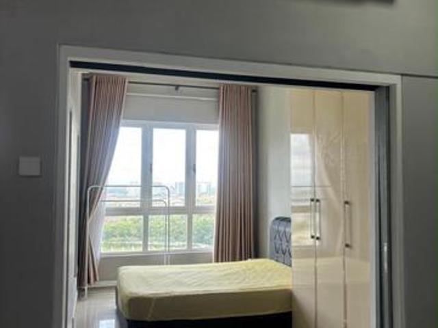 Tropez Danga bay Nearby CIQ 1Bed Below market