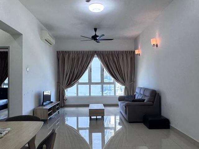 Tropez Residence Danga Bay 2 Bedroom 2 Bathroom Full Loan For Sale