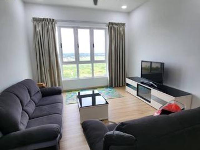 Tropez Residence JB 2 Bedrooms with Fully Furnished Facing Seaview