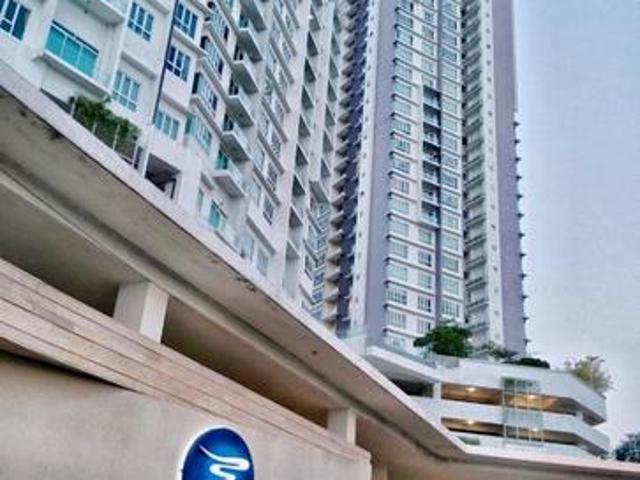 TROPEZ RESIDENCES Danga Bay 2B1B Near CIQ