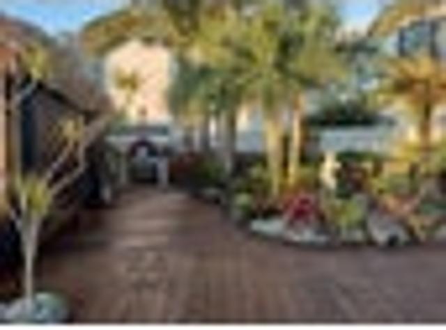 Tropical Canal Front in Paradise Awaits