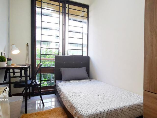 Tropical Spring D18, Condominium