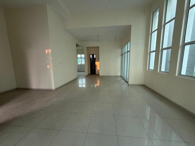 Tropicale Alma Zero Lot Bungalow Gated Guarded 4Bed 3Bath