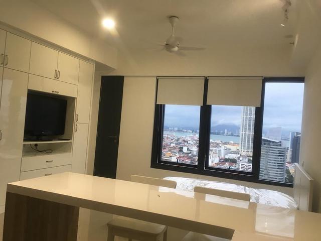 Tropicana 218 Macalister studio unit