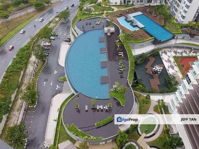 Tropicana Bay Residences