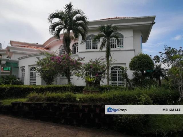 Tropicana Golf & Country Resort