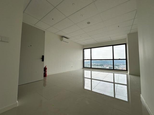Tropicana Edelweiss SOFO For Rent Direct Link to IOI Mall MRT