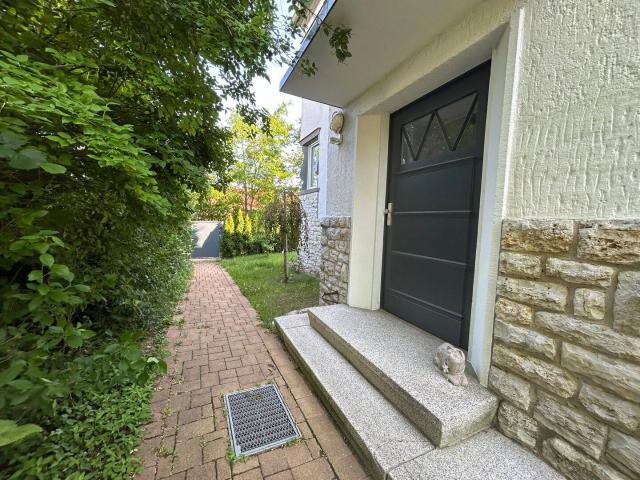 Traum am Berg Einzigartige Maisonette Wohnung mit Panoramablick in der Brühlervorstadt