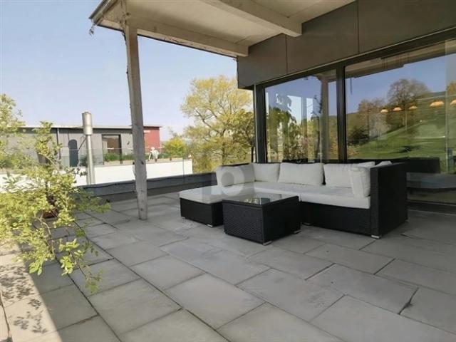 TRAUM ATTIKA MIT RIESIGER WOHLFÜHL TERRASSE