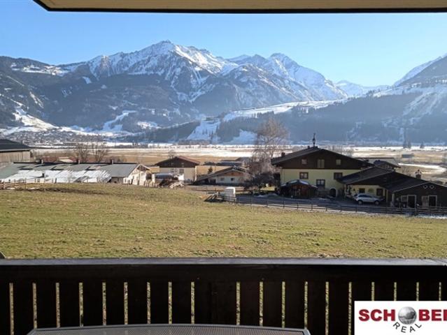 TRAUMAUSBLICK aufs Kitzsteinhorn* TOP ANLAGE *touristische Vermietungsmöglichkeit