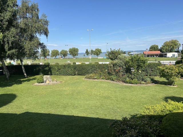 Träume werden wahr Ihr Haus am Neusiedlersee, 1.Reihe Seeblick Bergblick Aussicht PUR