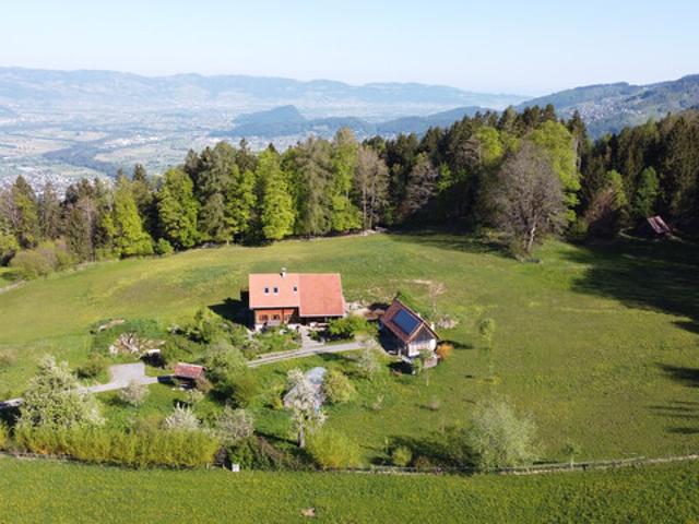 Traumhaft gelegener Bauernhof in Alleinlage nur für Landwirte!