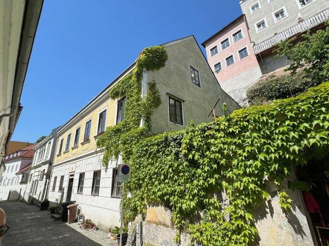 Traumhaft saniertes Altstadthaus mit Denkmalcharme ideal für Bauherrenmodell