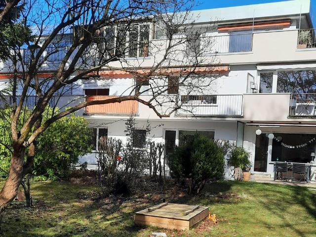 Traumhaft wohnen in München Solln: Möblierte 2 Zimmer Gartenwohnung
