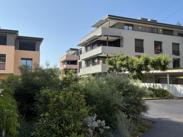 Traumhafte Attika Wohnung mit Aussicht und eigener Waschküche