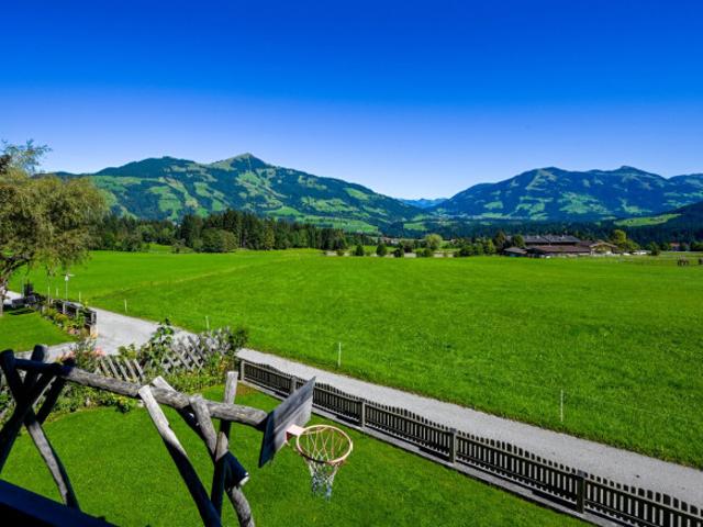 Exklusive Doppelhaushälfte in Hopfgarten – Sonnig, modern & naturverbunden