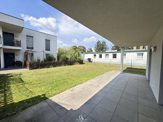 Traumhafte Garten Wohnung mit sonniger Westausrichtung in ruhiger Lage