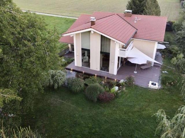 Traumhafte Lage am Chiemsee mit enormen Renditepotential durch Ferienvermietung