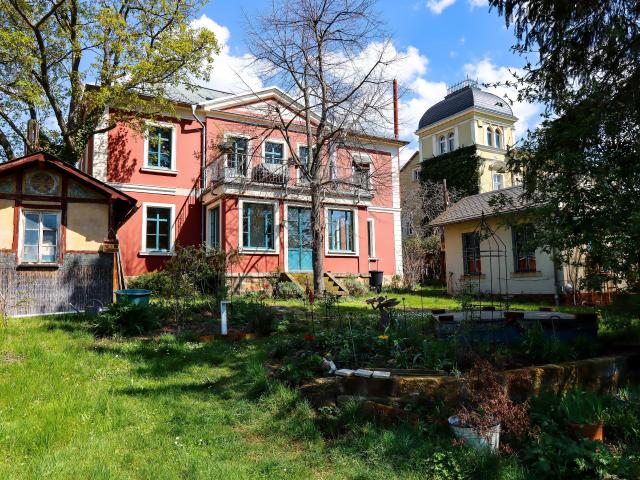 Traumhafte Stadtvilla in exklusiver Lage von Radebeul