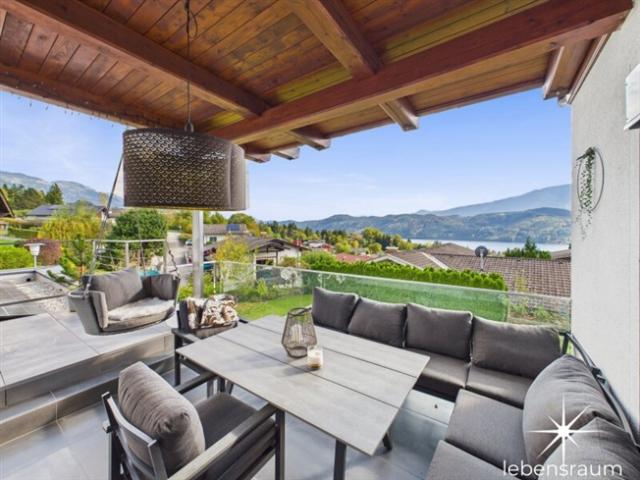 Traumhafte Terrassenwohnung mit Seeblick in Seeboden am Millstätter See. Neuwertig. Modern