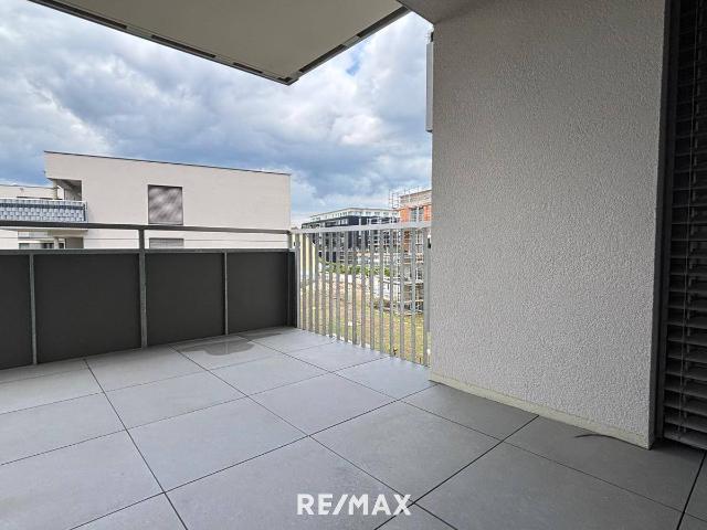 Anlegerhit! 2 Zimmer Wohnung mit großer Loggia und perfekter Anbindung ERSTBEZUG
